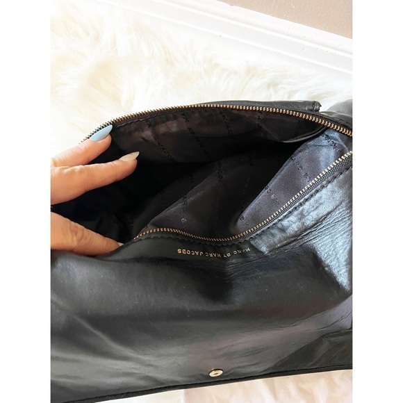 Marc by Marc Jacobs Too Hot To Party Black White Polka-dot Fur Fold Clutch - Picture 4 of 8